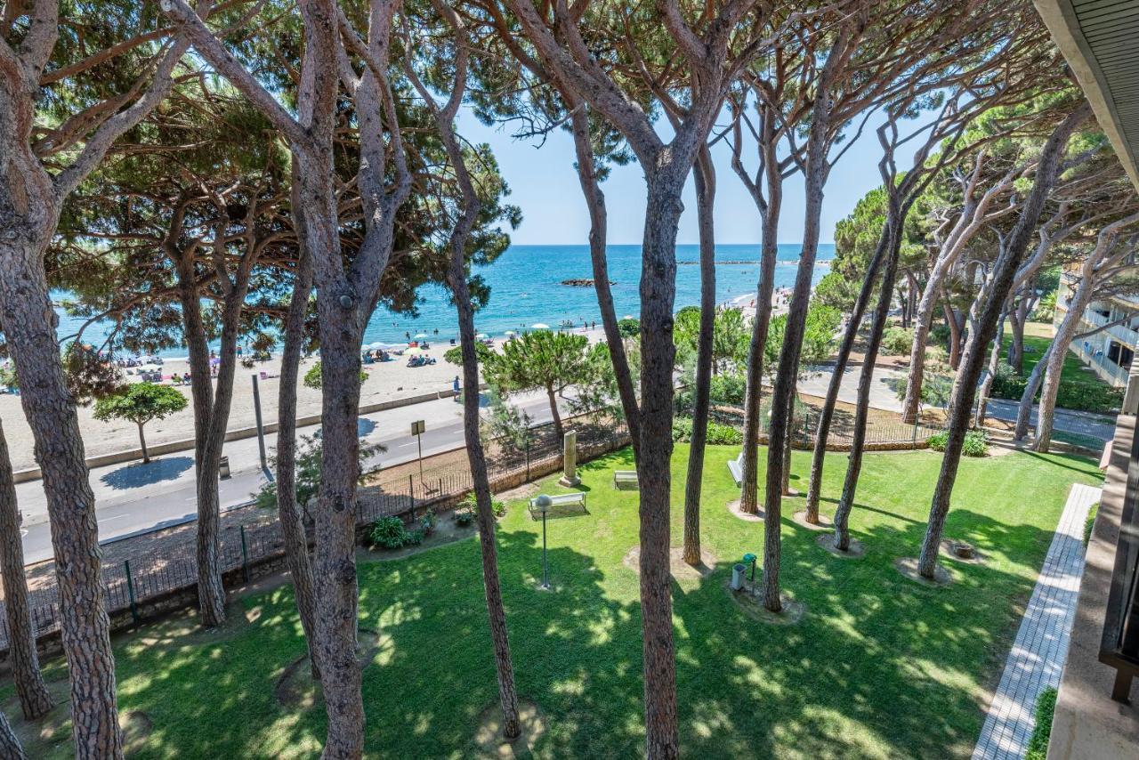 Ático en primera línea con vistas, piscina y parking Cambrils Exterior foto
