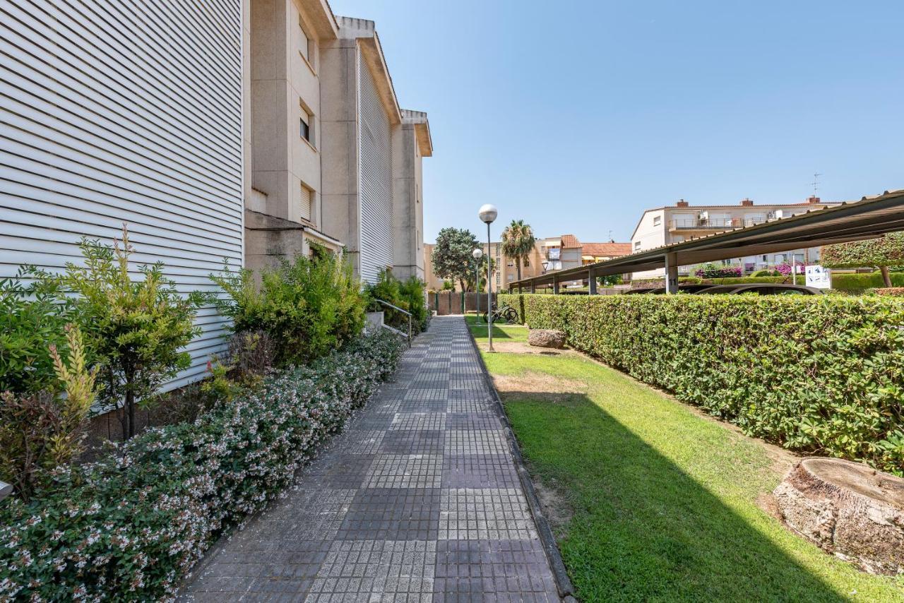 Ático en primera línea con vistas, piscina y parking Cambrils Exterior foto